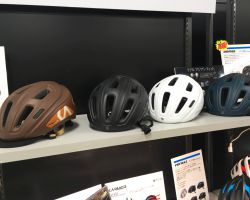 KARMORのカジュアルデザインヘルメット「PRENDA」