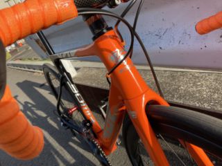 エアロ形状のヘッド周り