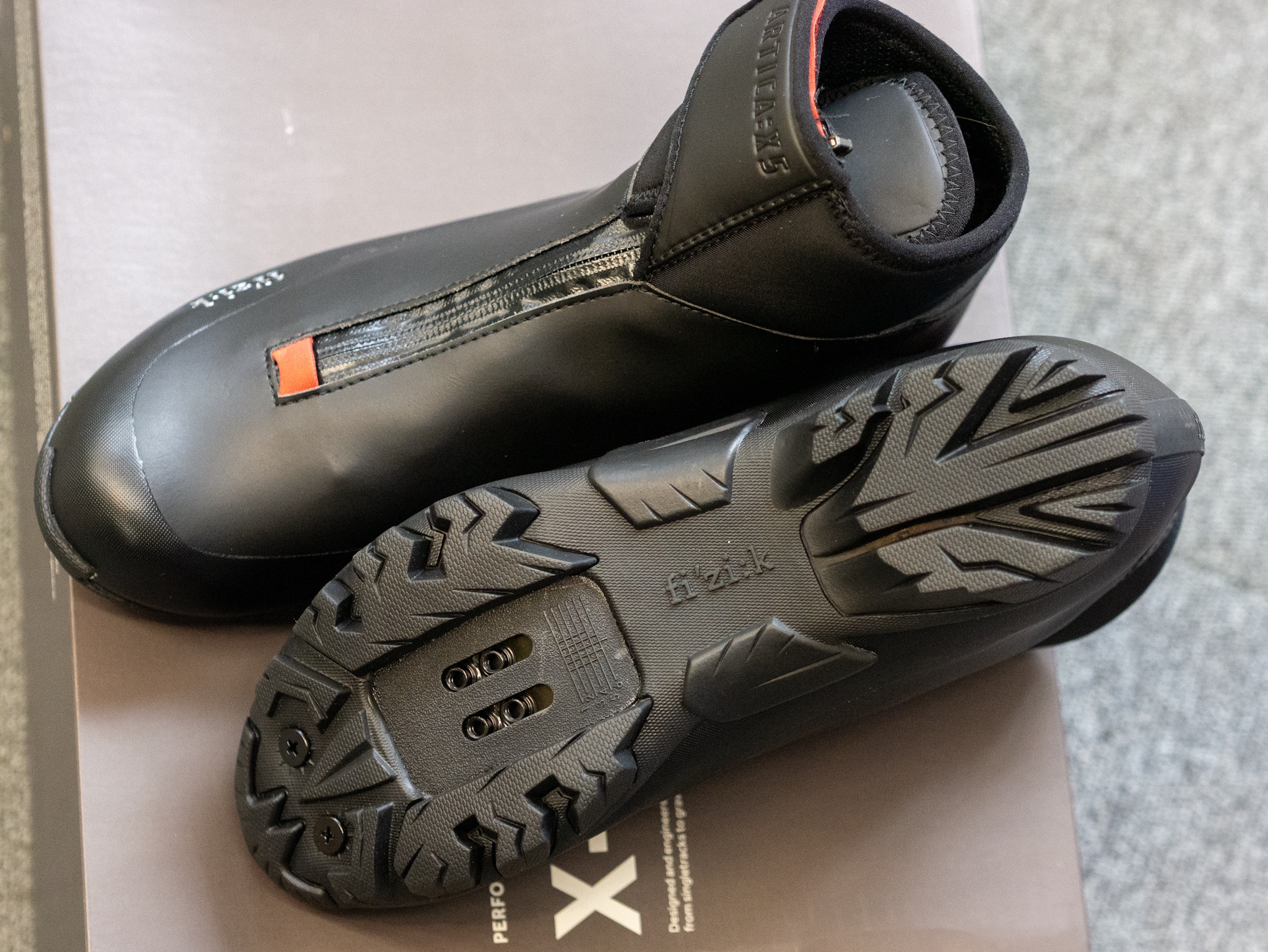 常に高回転! | 最近購入して良かったもの②ーfi'zi:k Shoes X5 ARTICA 常に高回転! | 最近購入して良かったもの②ーfi'zi:k Shoes X5 ARTICA