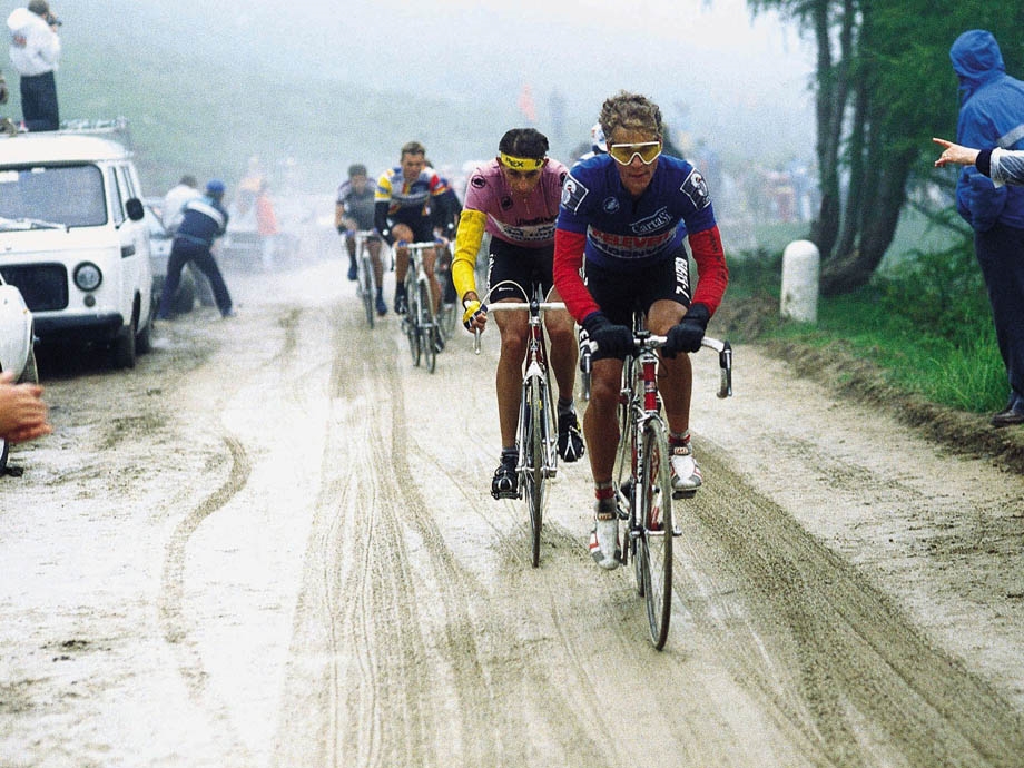 Hoogvliet - archief - archives - stock -  - wielrennen - cycling - radsport - cyclisme -  Passo di Gavia - Giro D’Italia - Andy Hampsten - foto Cor Vos ©2011