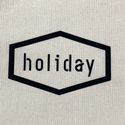 GW期間の休業とholidayウェアの取扱い開始について