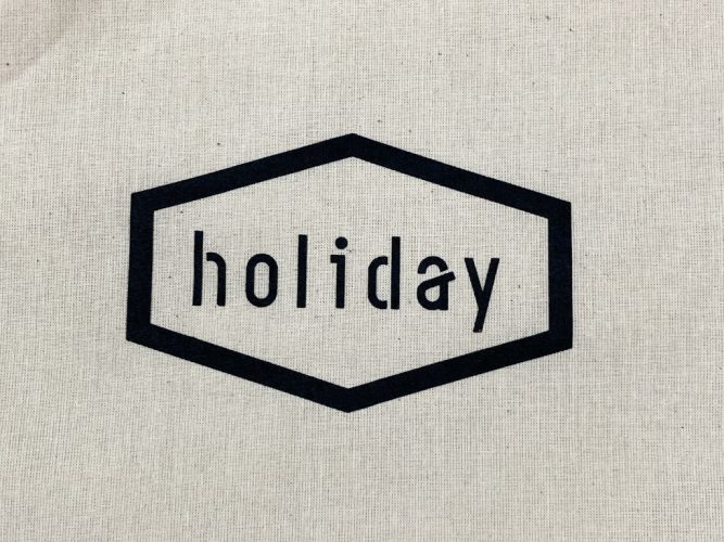 GW期間の休業とholidayウェアの取扱い開始について