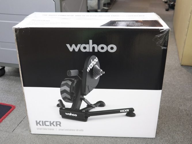 Wahoo KICKR Smart Trainer 22入荷しました。