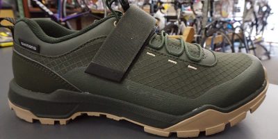 SHIMANOのマルチユースSPDシューズ、EX5(EX500)入荷しました。 SHIMANOのマルチユースSPDシューズ、EX5(EX500)入荷しました。