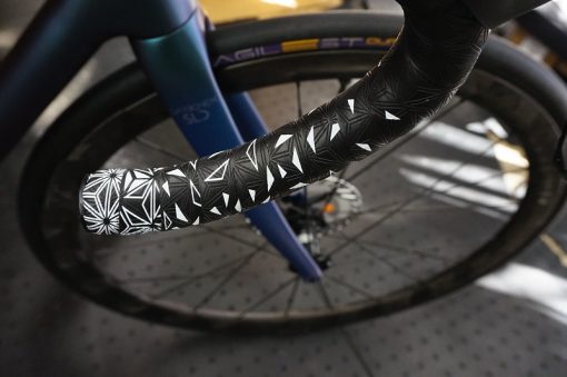 YONEX CARBONEX SLD納車しました - 画像 (10)