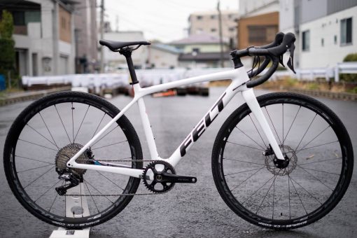 FELT FX納車しました