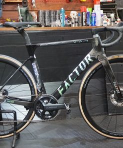 FACTOR OSTRO VAM 納車しました