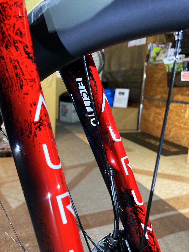 AURUM(アウルム)MAGMA Giro限定カラー 納車しました - 画像 (7)