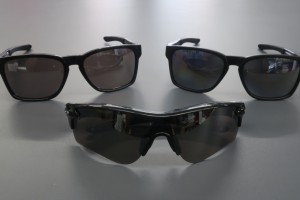 左:Catalyst Prizm Black
中:Radarlock Prizm Black
右:Catalyst Prizm Black Pola(偏光)