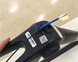 785HUEZ RSのBB下ワイヤーリード