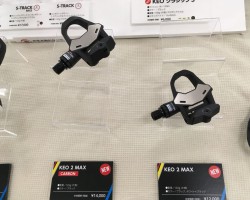 KEO2MAXシリーズ<br />クリート接触面がさらに拡大して安定感が増しました。