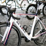 日本限定の完成車仕様