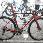 ディスク仕様はこのカラーのみの展開。