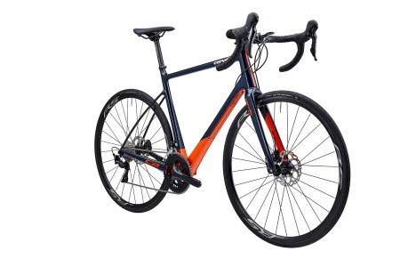 <a href="http://www.eastwood.co.jp/lineup/cervelo/c2_disc.html" target="_blank" rel="noopener">http://www.eastwood.co.jp/lineup/cervelo/c2_disc.html</a>