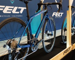 2020モデルで推しのカラー、アクアフレッシュ。