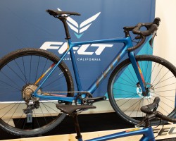 FX | Advanced+ | GRX 800
368,000円(税抜)
カラーはサテンアクアフレッシュ/ テクストリームのみ