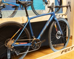 FX | Advanced | GRX 600
298,000円(税抜)
サテンアクアフレッシュ/ テクストリーム