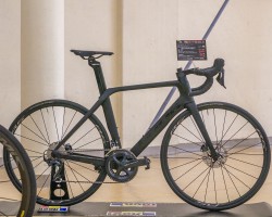 フルカーボンマットグロッシー