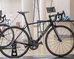 カーボングレーグロッシーマット