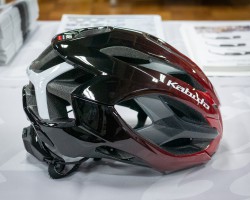 メタリックレッド