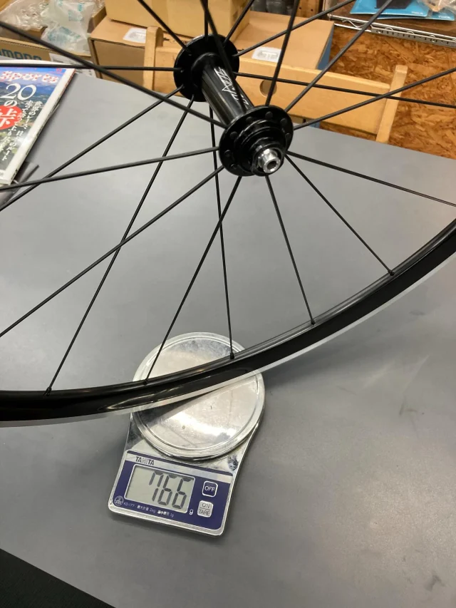 LOOKのカーボンシートポスト – CYCLECUBE